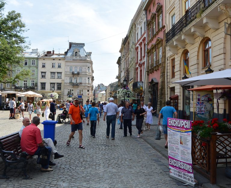 Piazza Lviv Rynok
