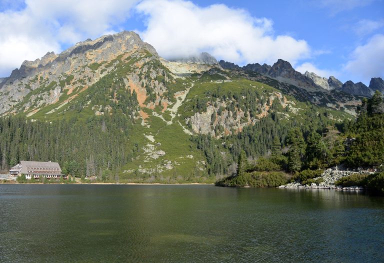 Popradske pleso lake