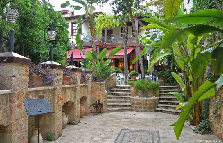 Kaleichi (Kaleiçi), Antalya
