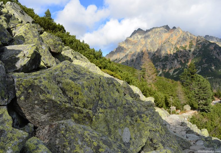 Hiking route from Lake Poprad to Shtrebske pleso