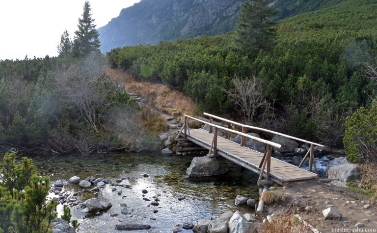 Hiking route from Lake Poprad to Shtrebske pleso