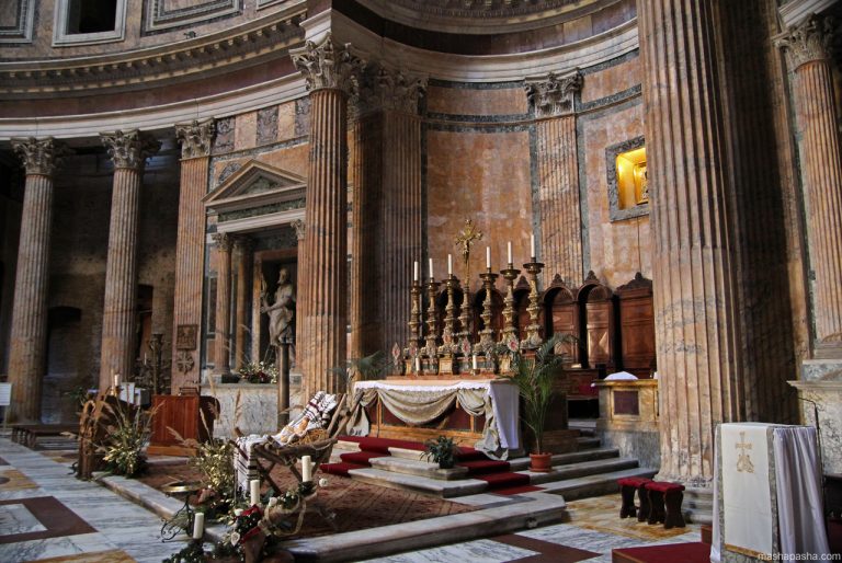 The Pantheon in Rome, Italy