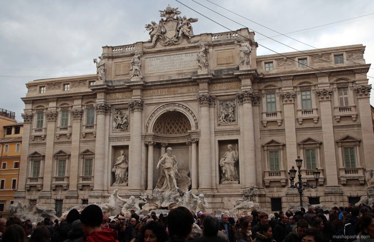Fountain di Trevi, Rome, Italy
