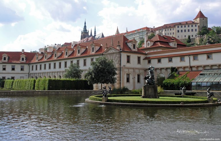 Wallenstein Garden, Prague