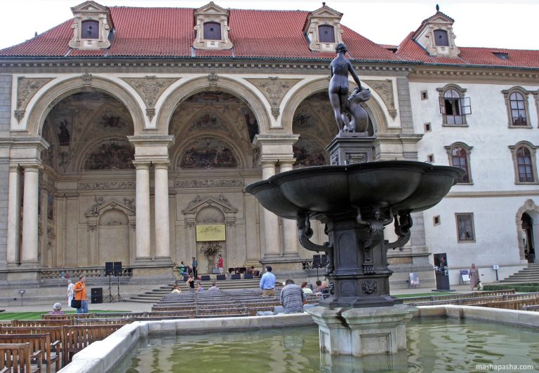 Wallenstein Garden, Prague
