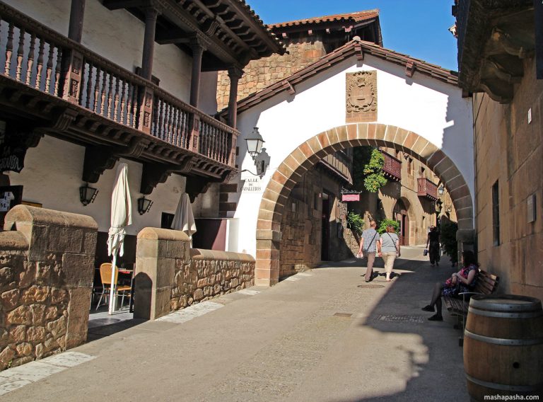 Pueblo Español – Spanish Village Museum, Barcelona