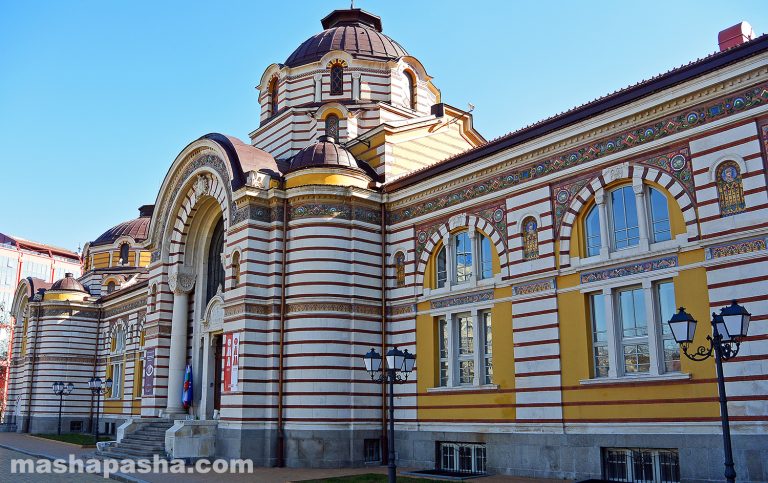 Central Mineral Baths / history museum