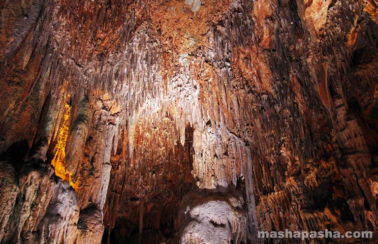 Damlatash Cave