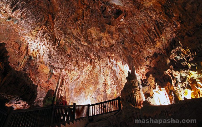 Damlatash Cave