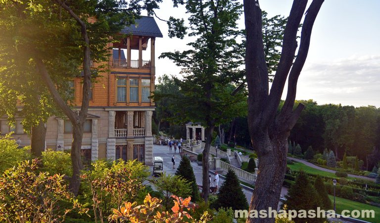Parco Mezhyhirya