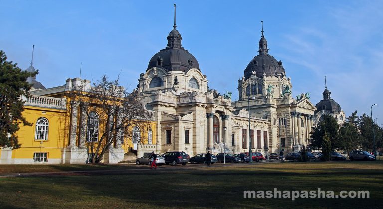 The baths of Szechenyi, Budapest