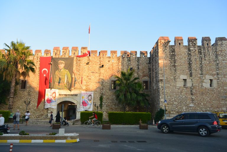Caravansérail – Château de Kusadasi
