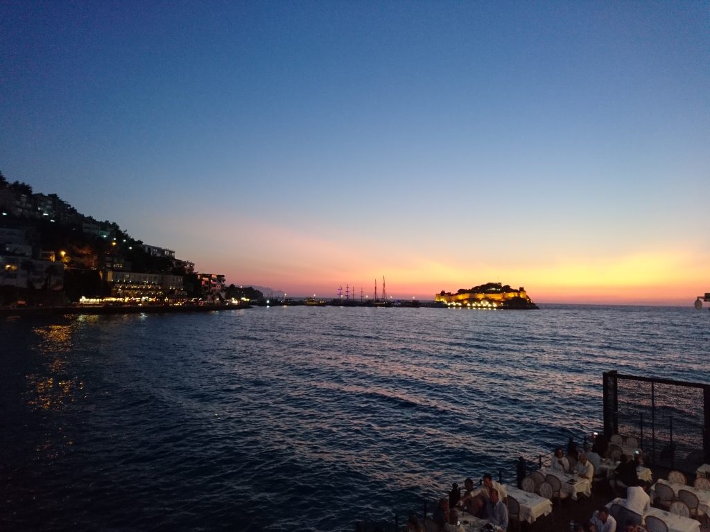 View from the Kusadasi embankment to Pigeon Island