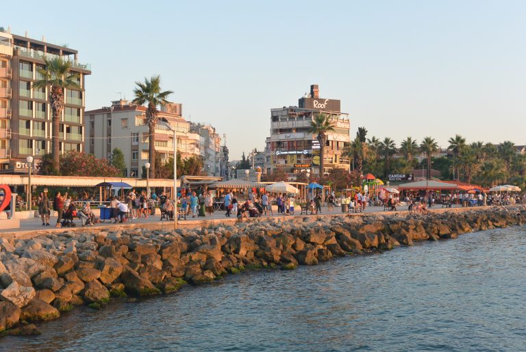 Kusadasi promenade