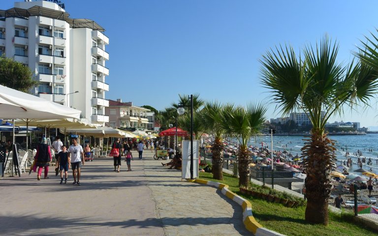 Plage réservée aux femmes à Kusadasi, en Turquie