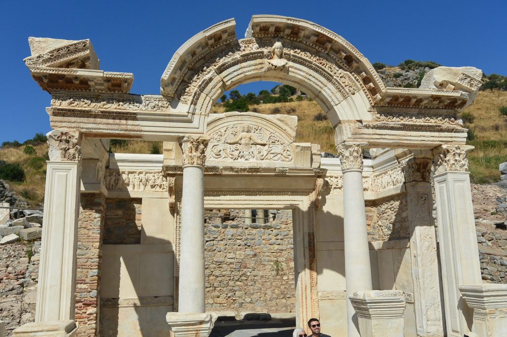 The facade of the Temple of Hadrian, located on Kuretov Street