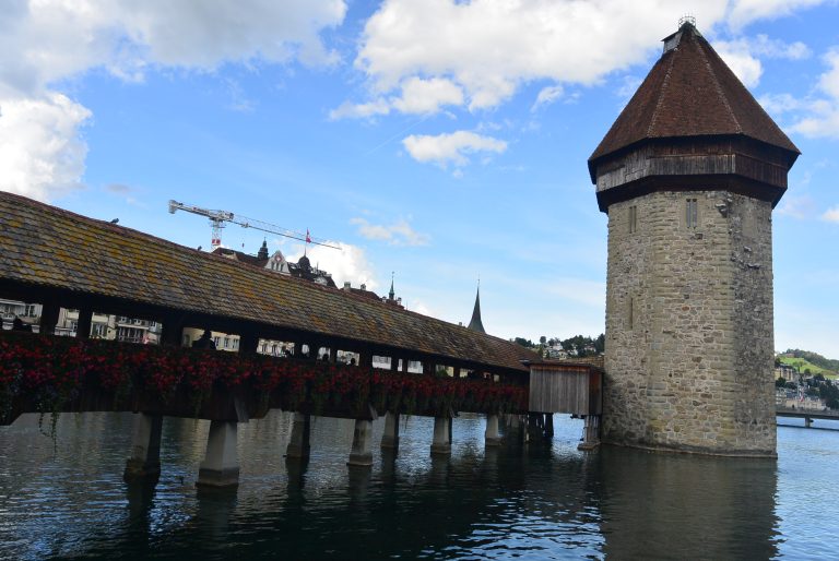 Ponte Kapelbrücke di Lucerna