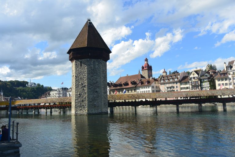 Ponte Kapelbrücke di Lucerna