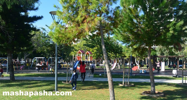 Limassol Molos Promenade