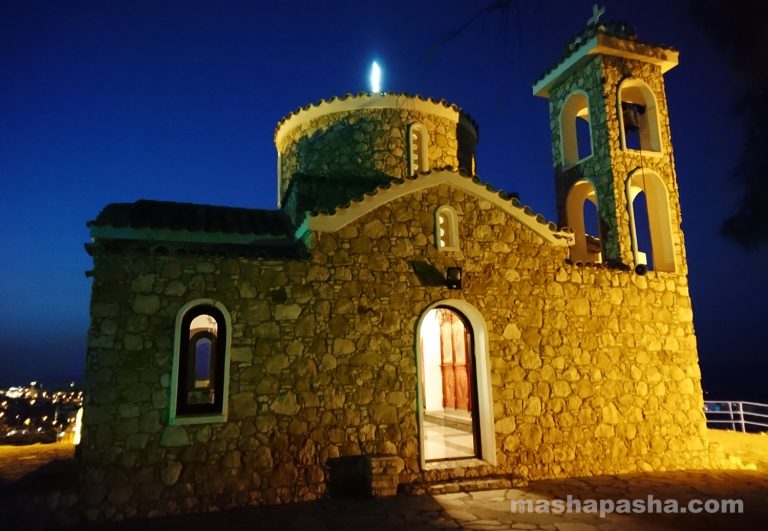 The Church of Elijah the Prophet has beautiful lighting in the evening. — Profitis Ilias Protaras Church