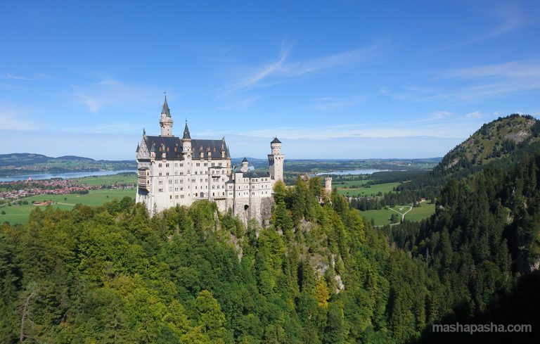 Castle Neuschwanstein - Schloss Neuschwanstein in Germany — Neuschwanstein Castle, Germany