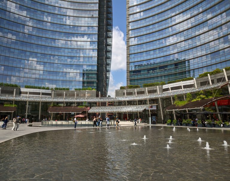 UniCredit Tower, Milan