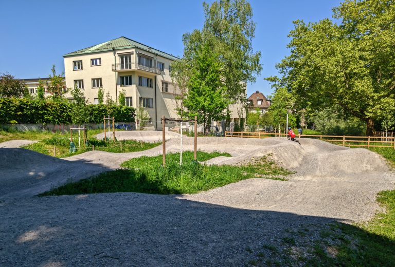 Parco giochi Spielplatz Buchegg, Zurigo