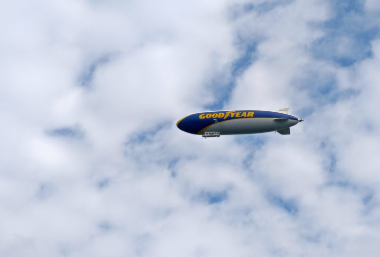 Volar en un zepelín en Alemania – Friedrichshafen