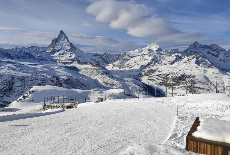 Stazione di Zermatt / Vallese, Svizzera