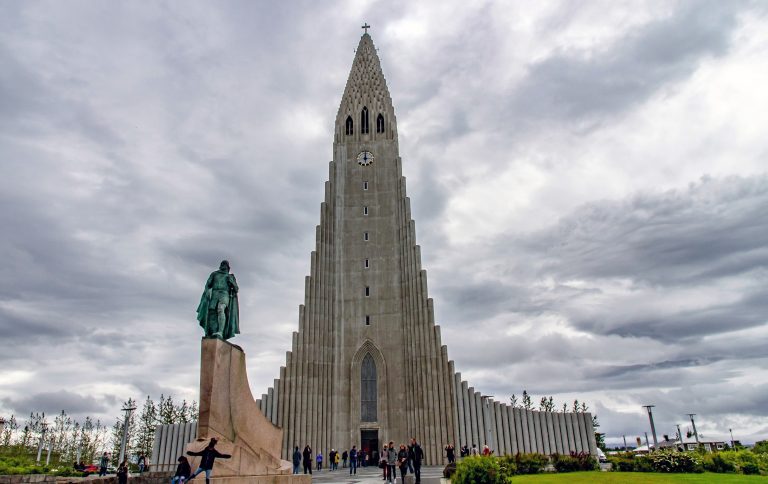 Hallgrímskirkja church in Reykjavík, Iceland