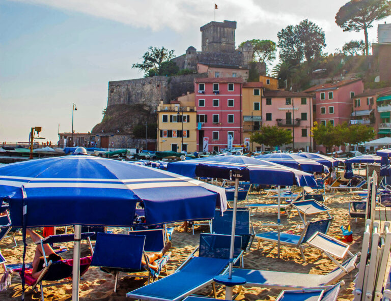 Spiaggia San Terenzo beach, La Spezia, Italy