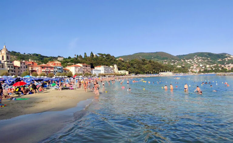 Spiaggia San Terenzo beach, La Spezia, Italy