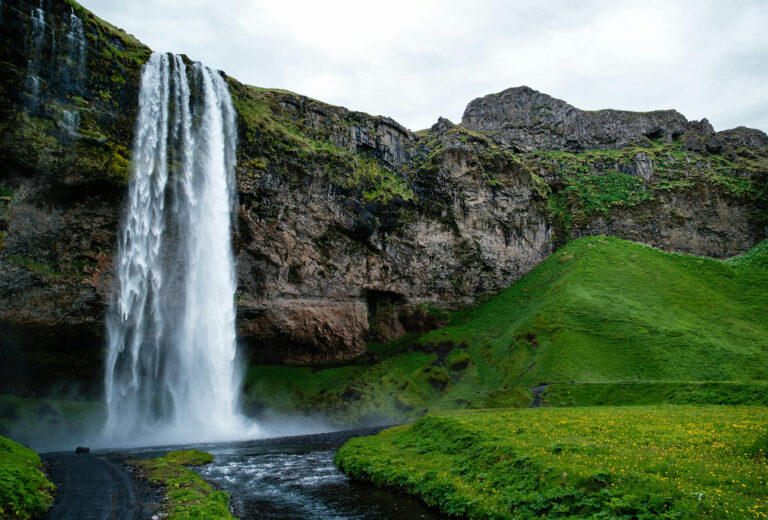 Seljalandsfoss waterfall, Rangárþing Eystra, Iceland