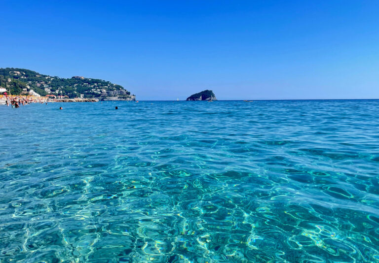 Spotorno – Bergeggi beach, Liguria, Italia
