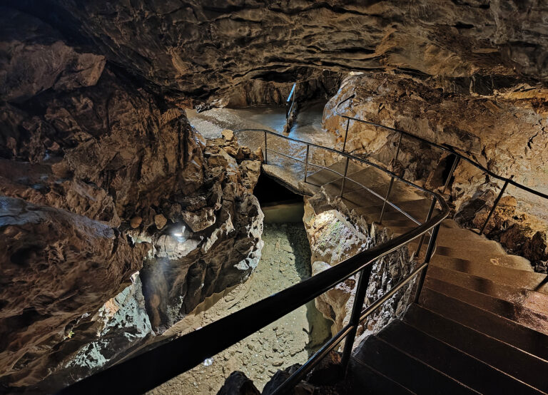 Grotte di San Beato (St. Beatus-Höhlen), Svizzera