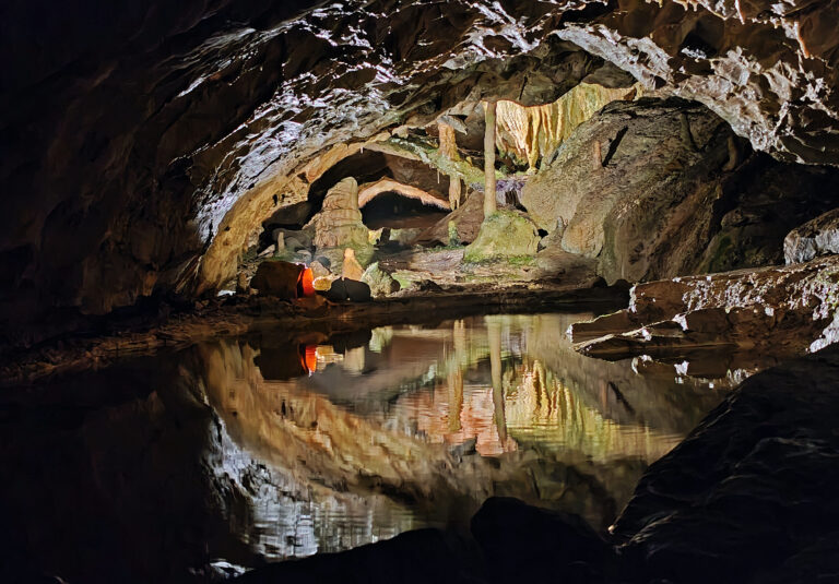Grotte di San Beato (St. Beatus-Höhlen), Svizzera