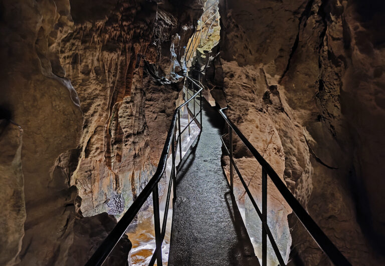 Grotte di San Beato (St. Beatus-Höhlen), Svizzera