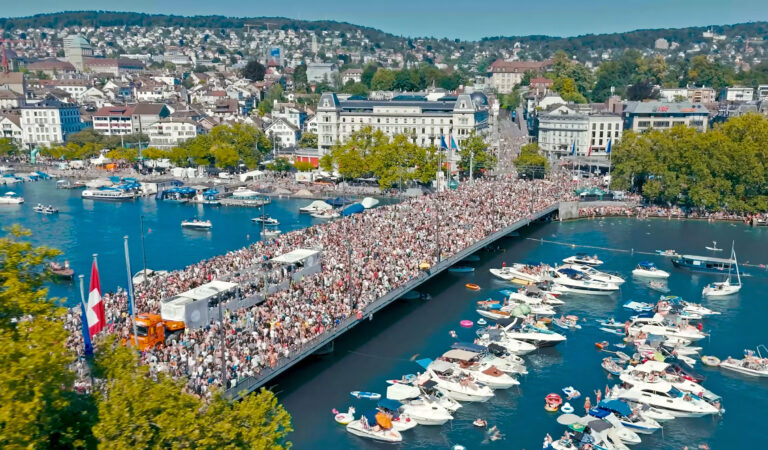 Street Parade di Zurigo, Svizzera