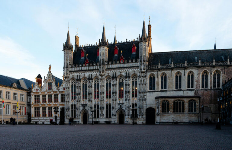 Campanile di Bruges e Markt, Bruges, Belgio