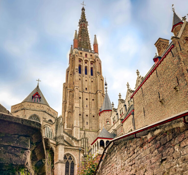 Chiesa di Nostra Signora, Bruges, Belgio