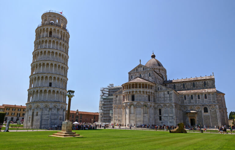 Pisa Leaning Tower and Cathedral, Piazza dei Miracoli, Italy