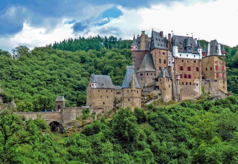 Castillo de Eltz cerca de Coblenza, Alemania