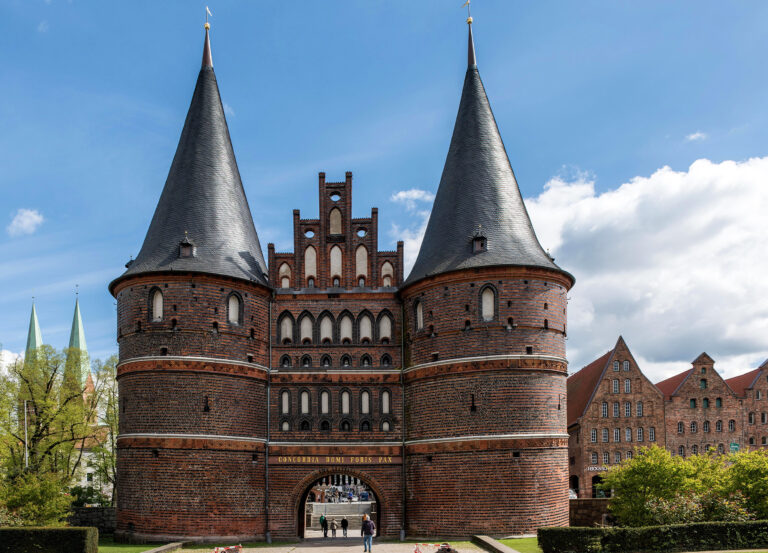 Puerta Holsten de Lübeck, Alemania