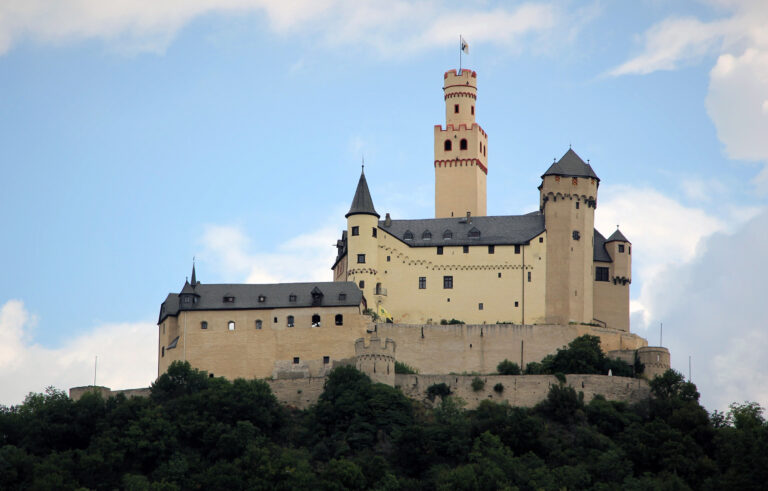 Castillo de Marksburg en Braubach, Renania-Palatinado, Alemania