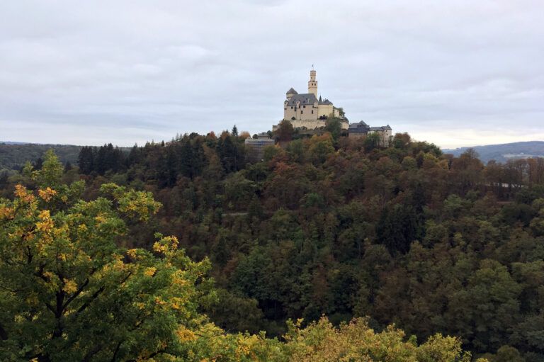 Castillo de Marksburg en Braubach, Renania-Palatinado, Alemania