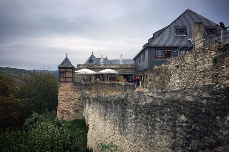 Castillo de Marksburg en Braubach, Renania-Palatinado, Alemania