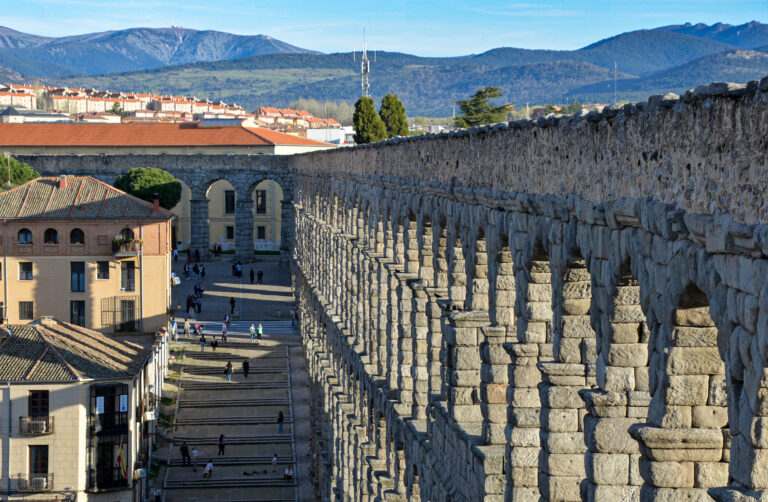Acueducto romano de Segovia, España