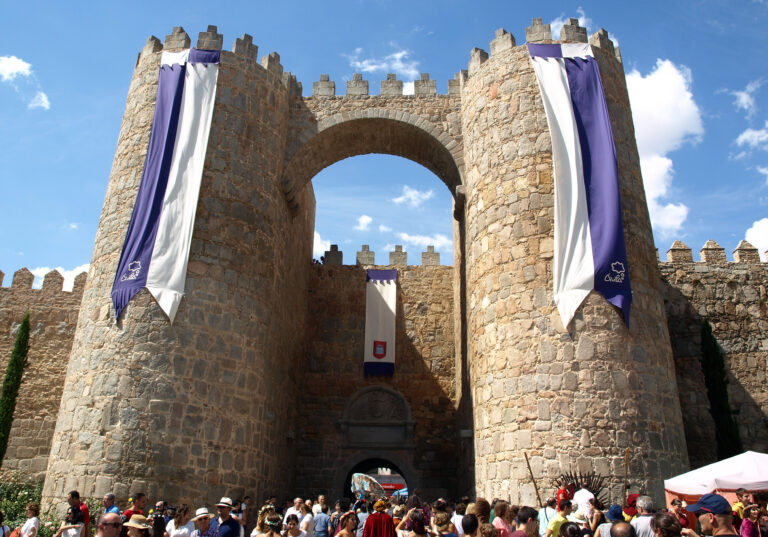 Casco antiguo y murallas de Ávila, España