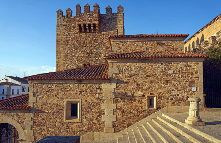 Casco antiguo de Cáceres, España
