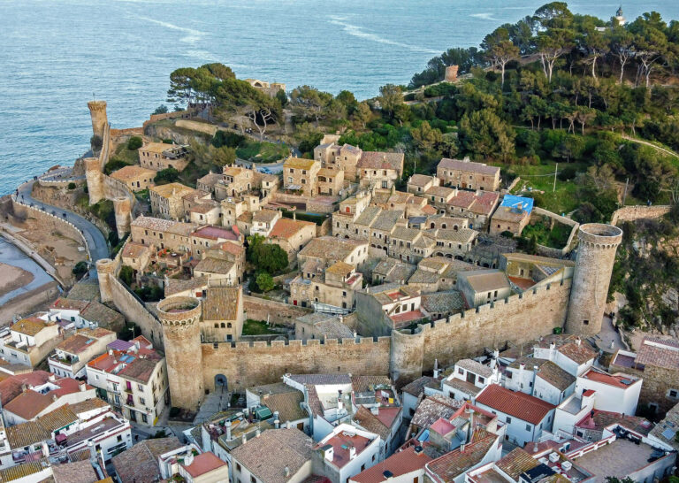Castillo de Tossa de Mar, España